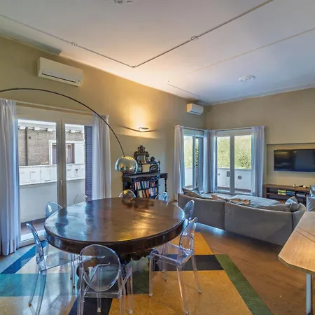 Ada - Parioli Apartment *