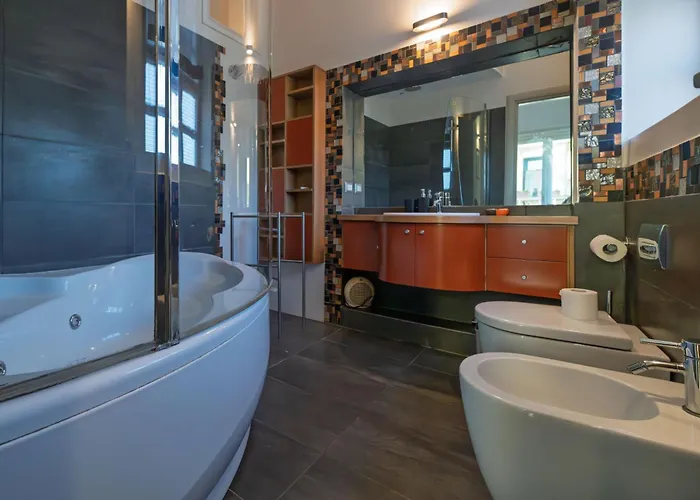 Ada - Parioli Apartment